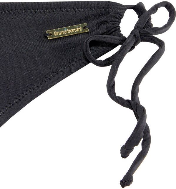 Bruno Banani Triangelbikini met goudkleurig zwarte accessoires