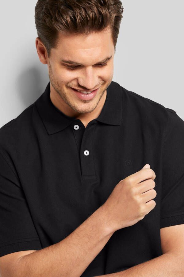 Bugatti Poloshirt met aansluitende pasvorm