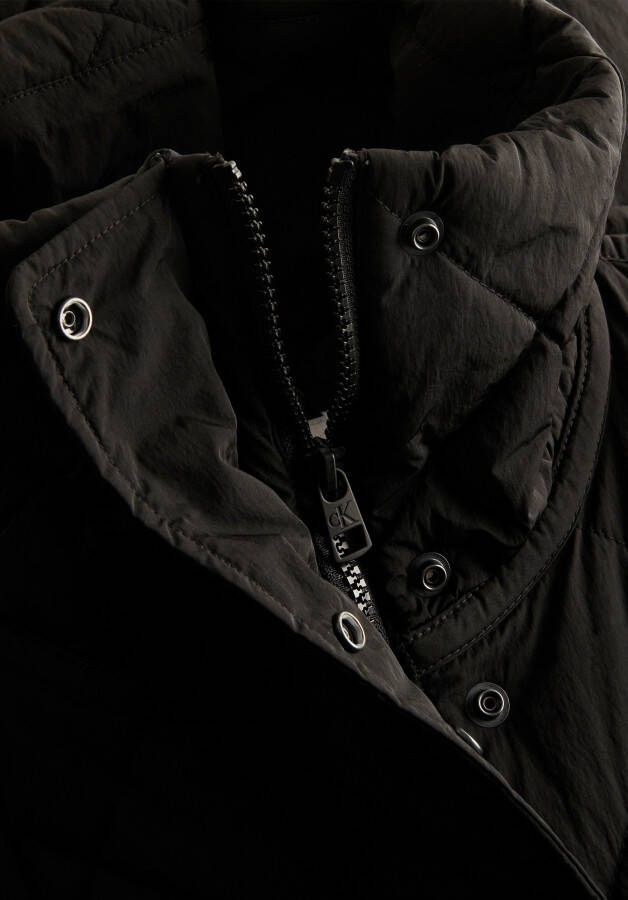 Calvin Klein Doorgestikte jas BELTED QUILTED COAT met hoge staande kraag (set 2-delig Met een bindceintuur)