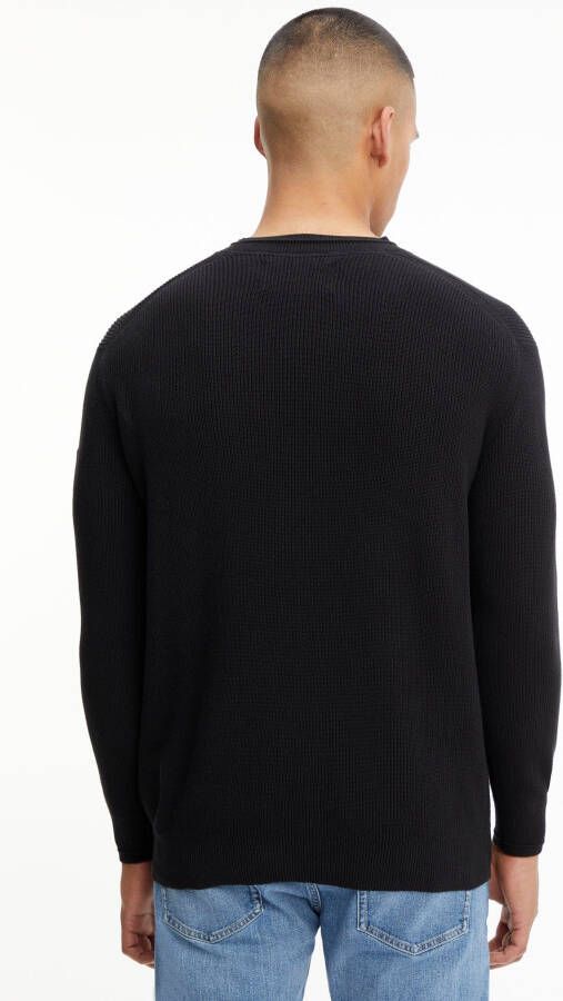 Calvin Klein Gebreide trui BADGE RAW EDGE SWEATER met een ronde hals