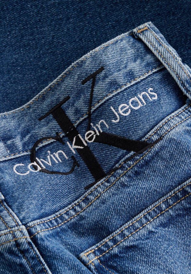 Calvin Klein Mom jeans