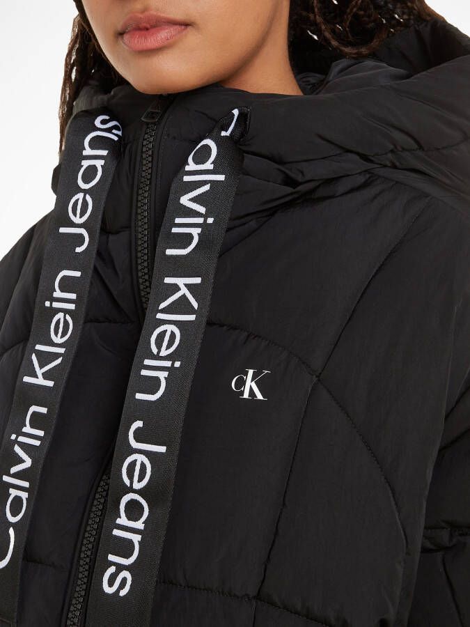 Calvin Klein Outdoorjack LOGO DRAWSTRING SHORT PUFFER