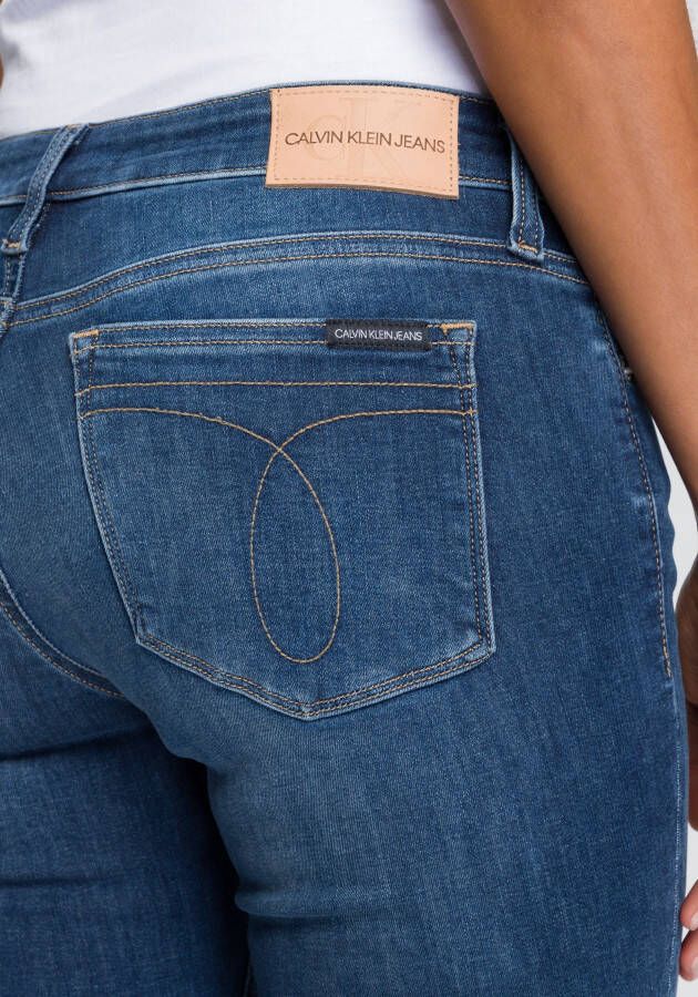 Calvin Klein Skinny fit jeans CKJ 011 MID RISE SKINNY met fadeout effect jeans merklabel & ck borduursel