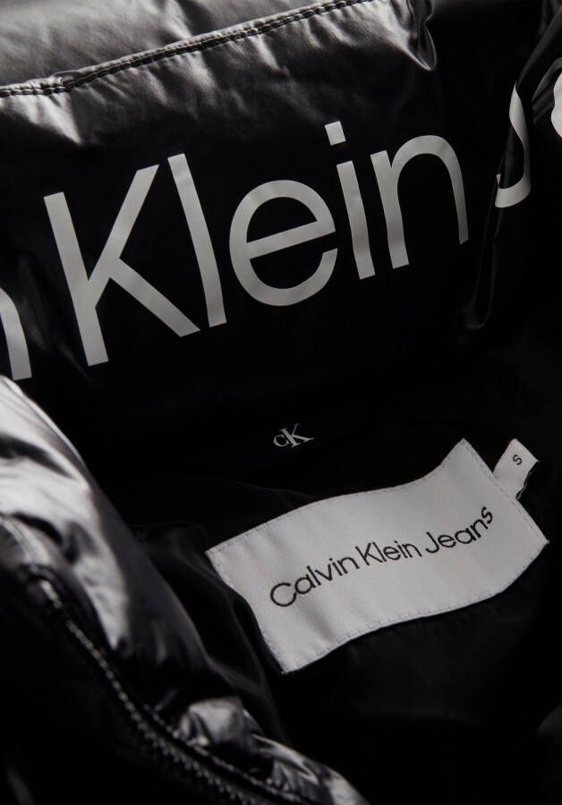 Calvin Klein Winterjack SHINY SHORT FITTED JACKET