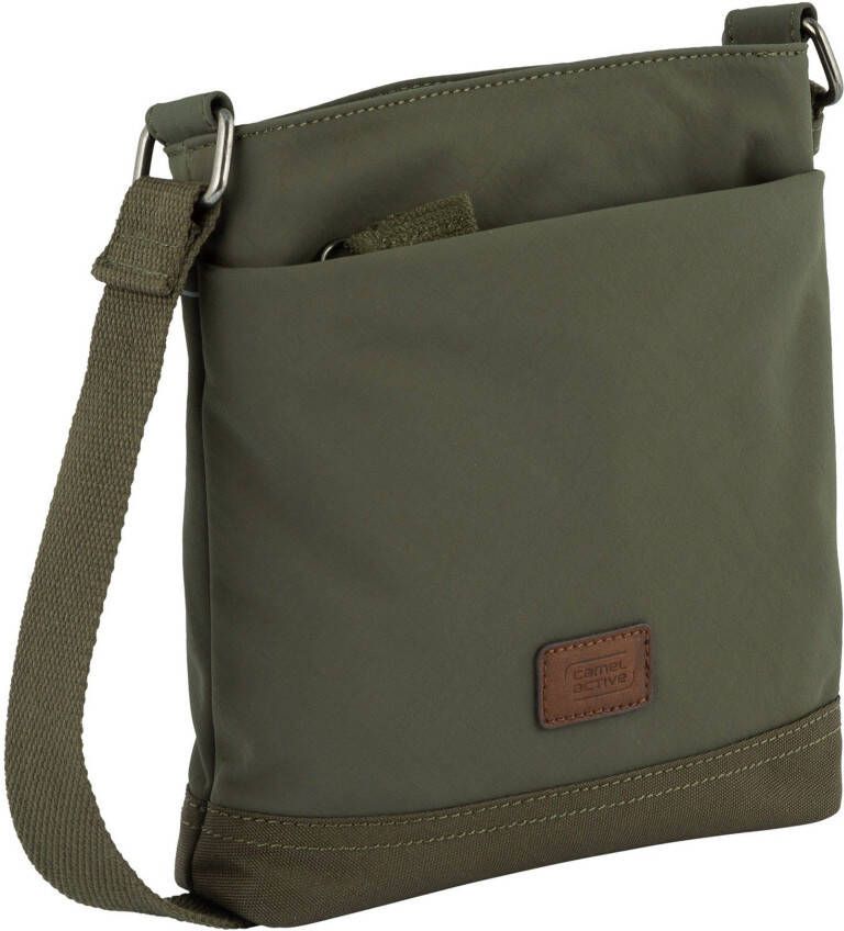 camel active Schoudertas City passende stedelijke metgezel met kleine reflecterende details