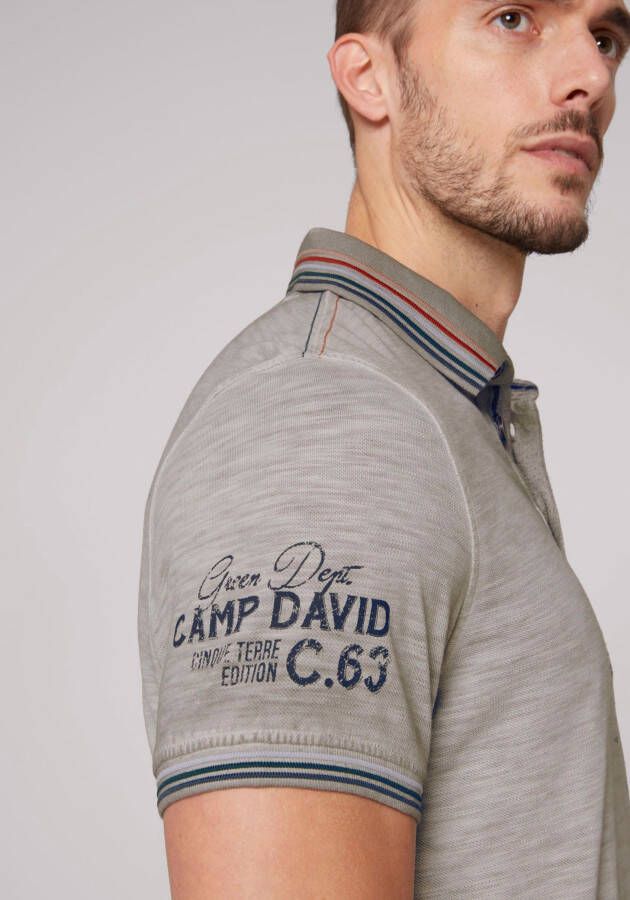 CAMP DAVID Poloshirt met contrasterende stiksels