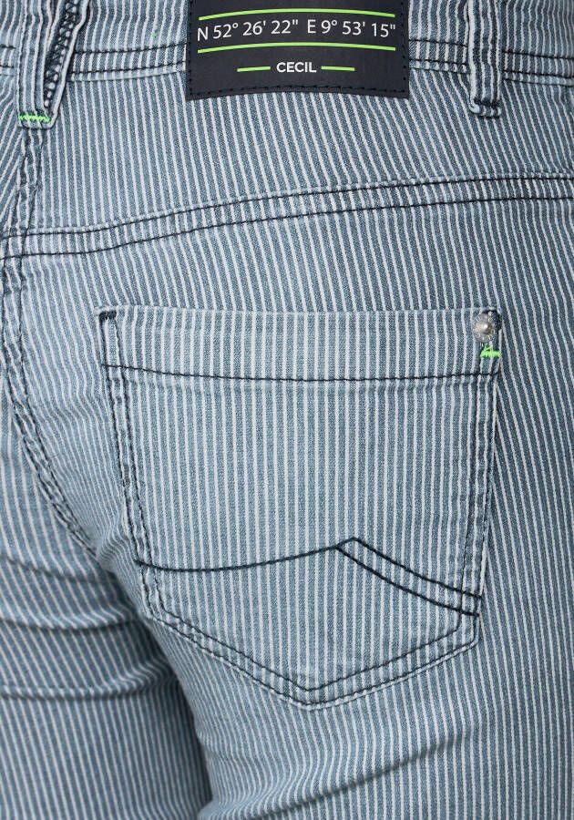 Cecil 3 4 jeans met een logo-badge op de achterkant