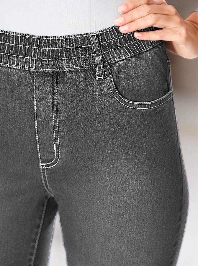 Classic Basics High-waist jeans