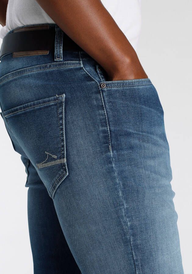 DELMAO Stretch jeans Reed rechte pijpsnit used-look-wassing lage taillehoogte