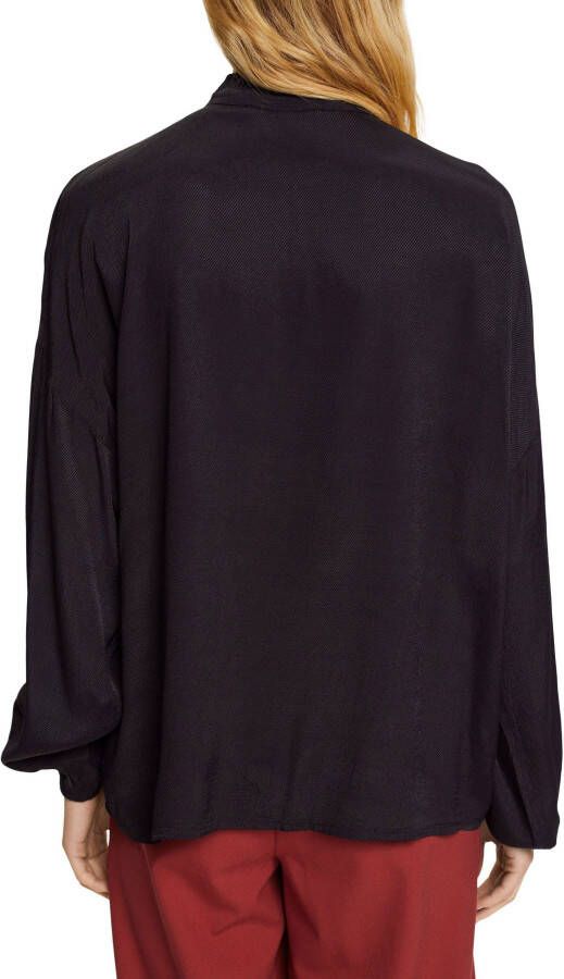 edc by Esprit Gedessineerde blouse met gegolfde opstaande kraag