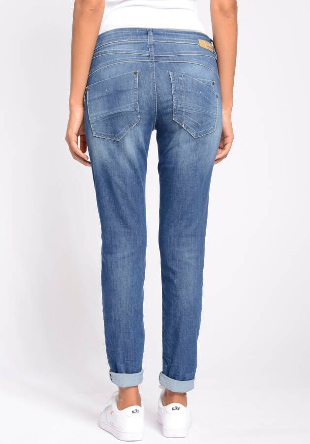 GANG Relax fit jeans 94AMELIE met used-effecten