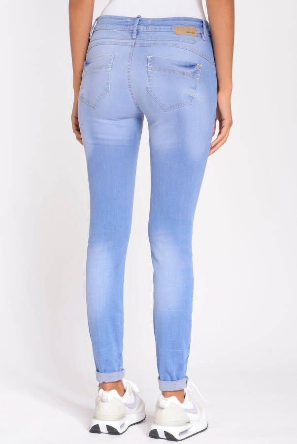 GANG Skinny fit jeans 94Nele met stretch en driehoekige inzetstukken aan de zijkanten