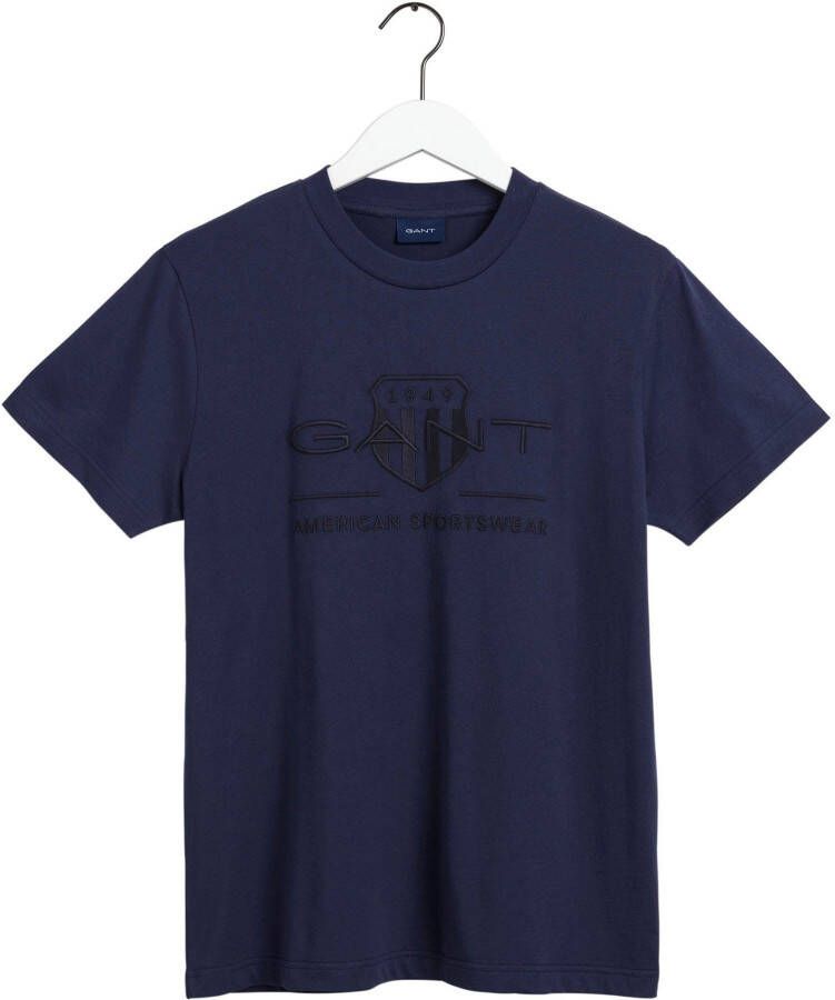 Gant T-shirt D.1 PRIDE PIQUE met logoborduursel op borsthoogte