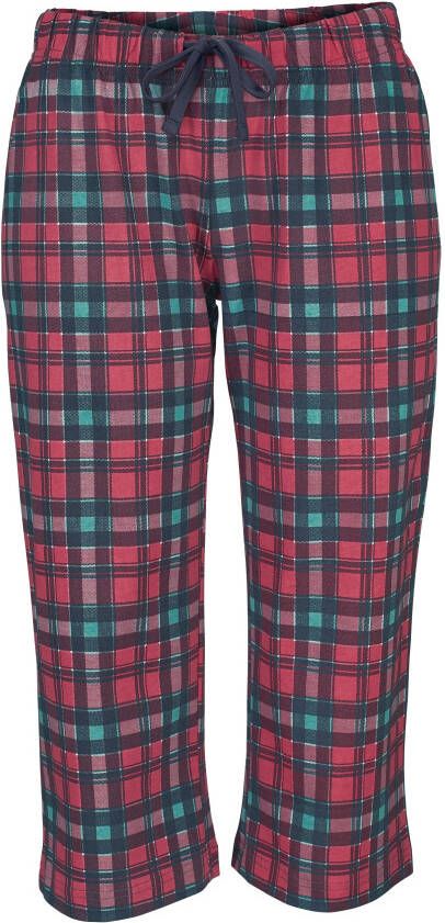 H.I.S Capripyjama met geruite broek en bijpassend basic shirt (2-delig 1 stuk)