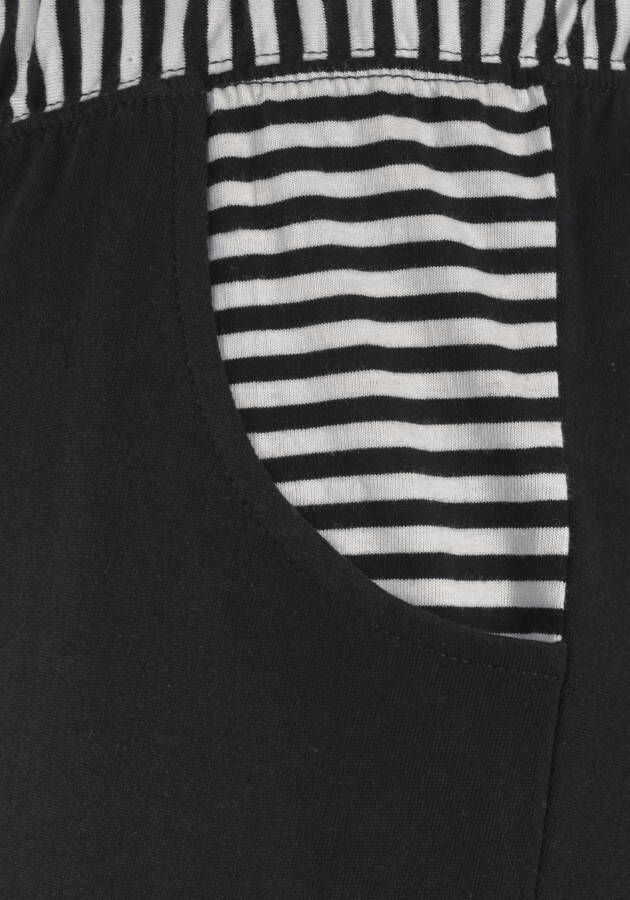 H.I.S Capripyjama met gestreept t-shirt en casual broek (2-delig 1 stuk)