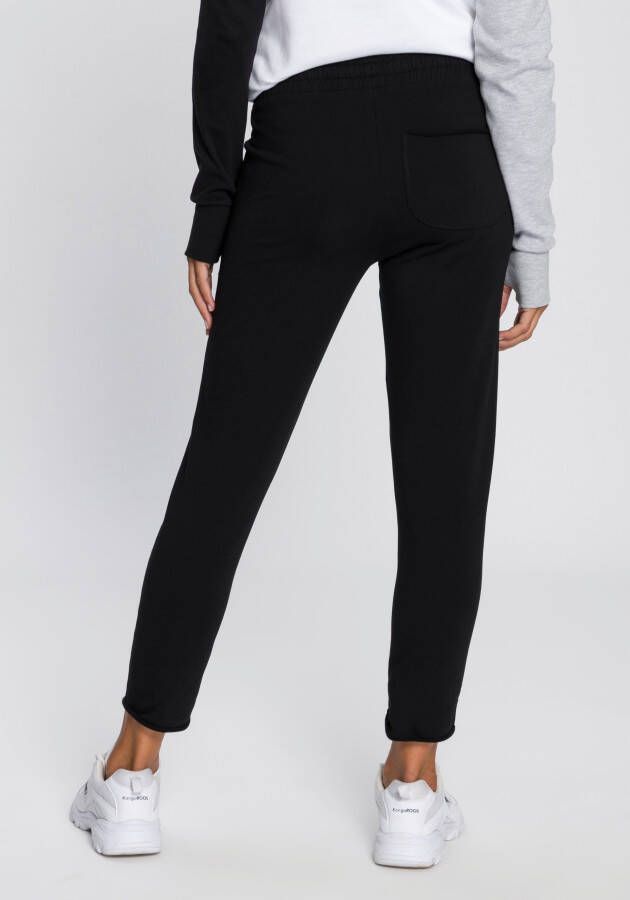 KangaROOS Joggingbroek in 7 8-lengte met logoprint