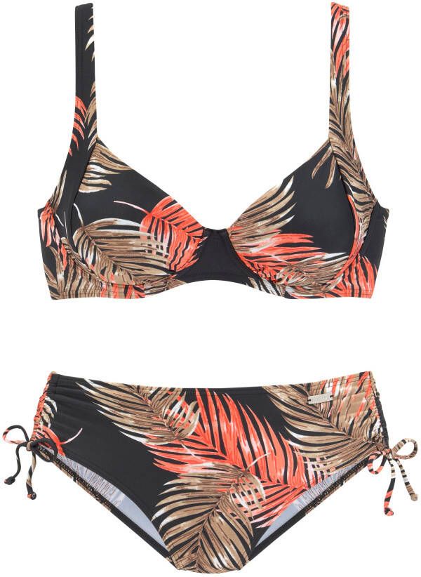 Lascana Beugelbikini met opvallende blaadjesprint