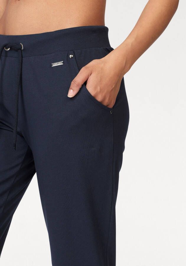Lascana Relaxbroek met zijzakken loungepak