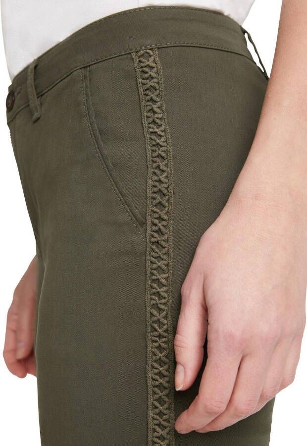 LINEA TESINI by Heine Chino