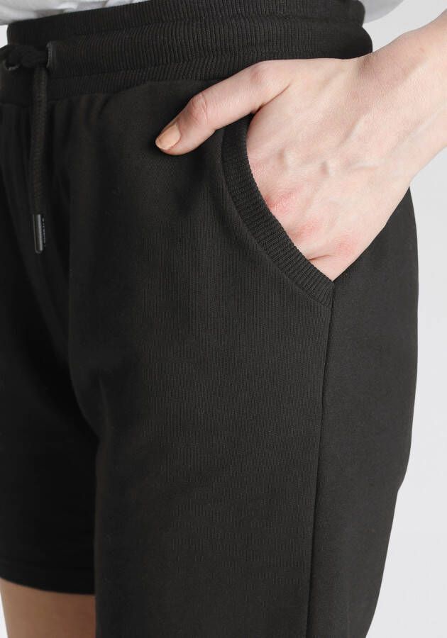 Lonsdale Short BATTLESDEN