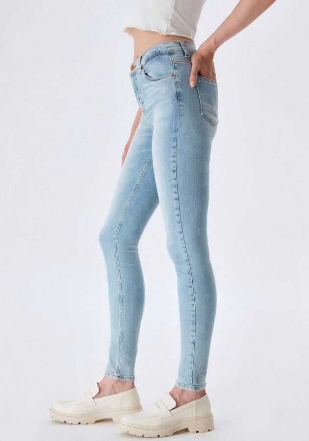 LTB Slim fit jeans AMY X in trendy wassing
