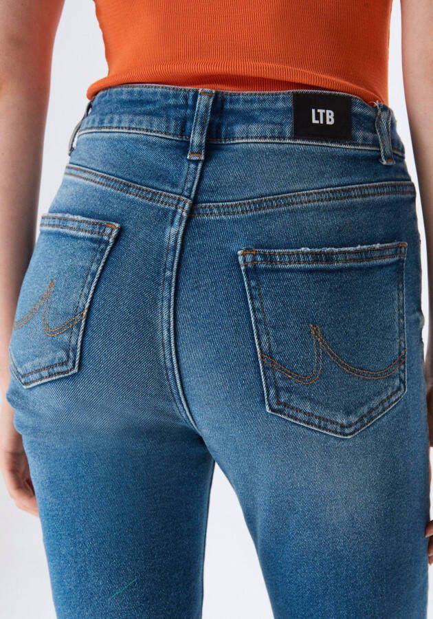 LTB Destroyed jeans Freya in 5-pocketsstijl