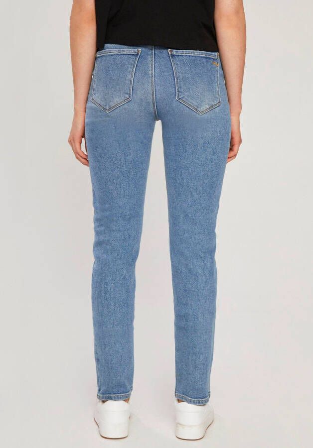 LTB Mom jeans DORES C met recht toelopende pijpbelijning hoge taille en met zakken
