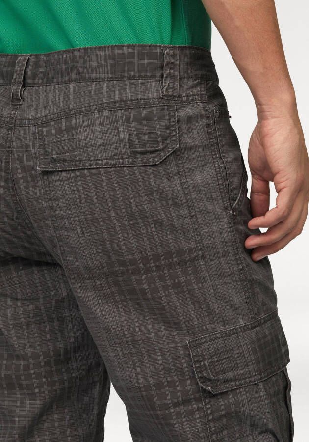 Man's World Cargobermuda in 3 4-lengte met een trendy ruitmotief