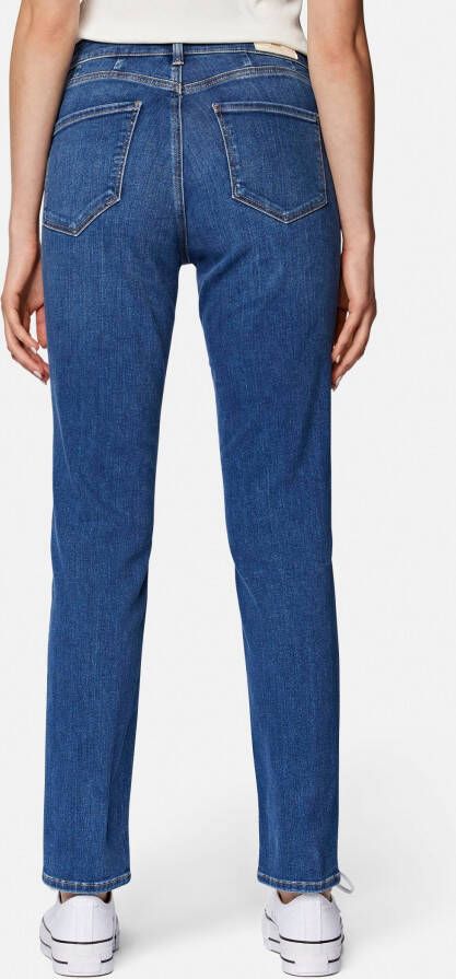 Mavi Jeans Slim fit jeans prettig stretch-denim dankzij de excellente verwerking