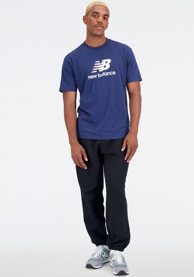 New Balance T-shirt NB ESSENTIALS STACKED LOGO T-SHIRT