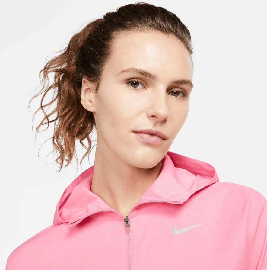 Nike Runningjack Impossibly Light Women's Hooded Running Jacket