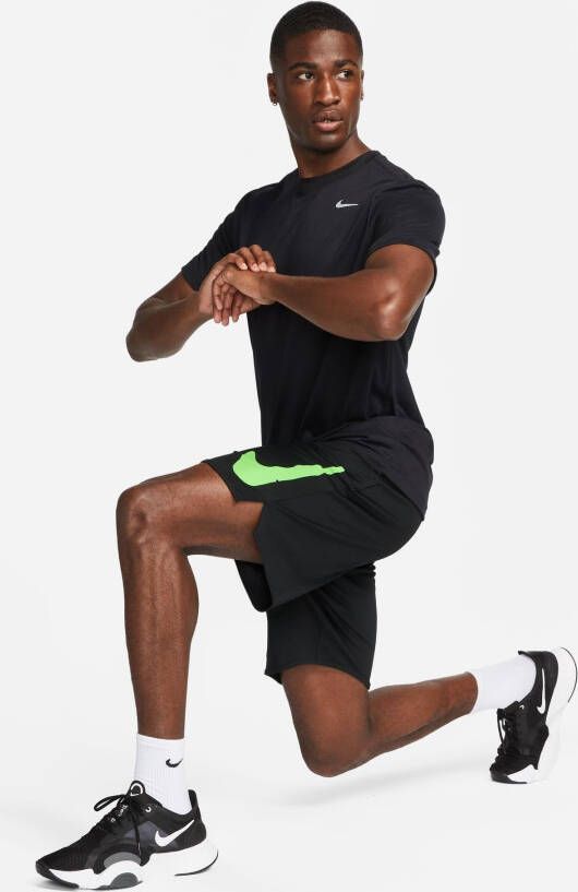 Nike Trainingsshort DRI-FIT TOTALITY STUDIO ' MEN'S " UNLINED KNIT FITNESS SHORTS