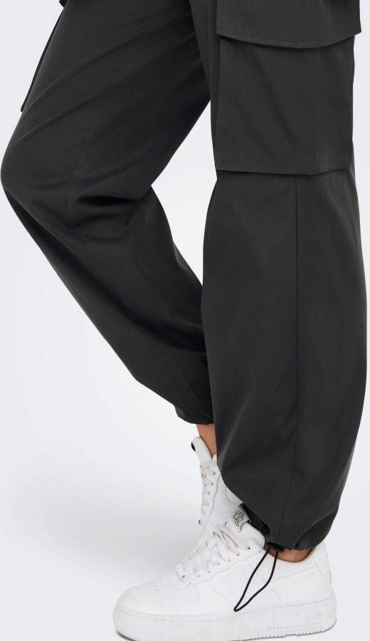 Only Cargobroek ONLCASHI CARGO PANT WVN NOOS