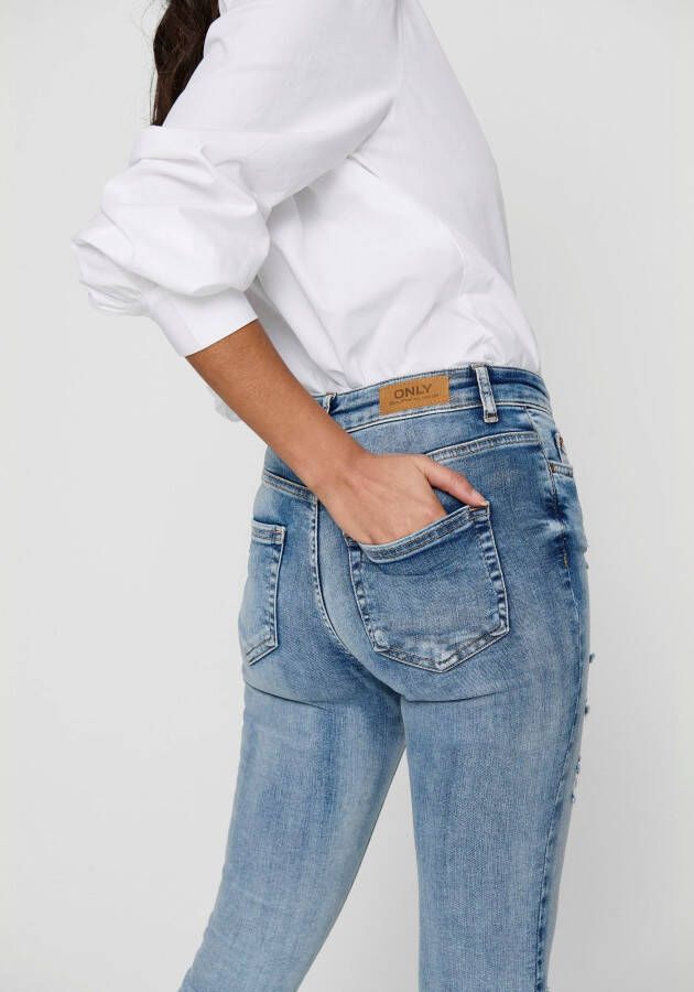 Only Skinny fit jeans ONLBLUSH LIFE met grote destroyed-effecten