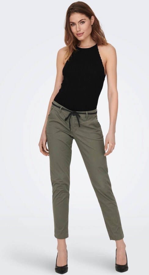 Only Tricottop ONLGEMMA SL SCALLOP HALTERNECK TOP KNT