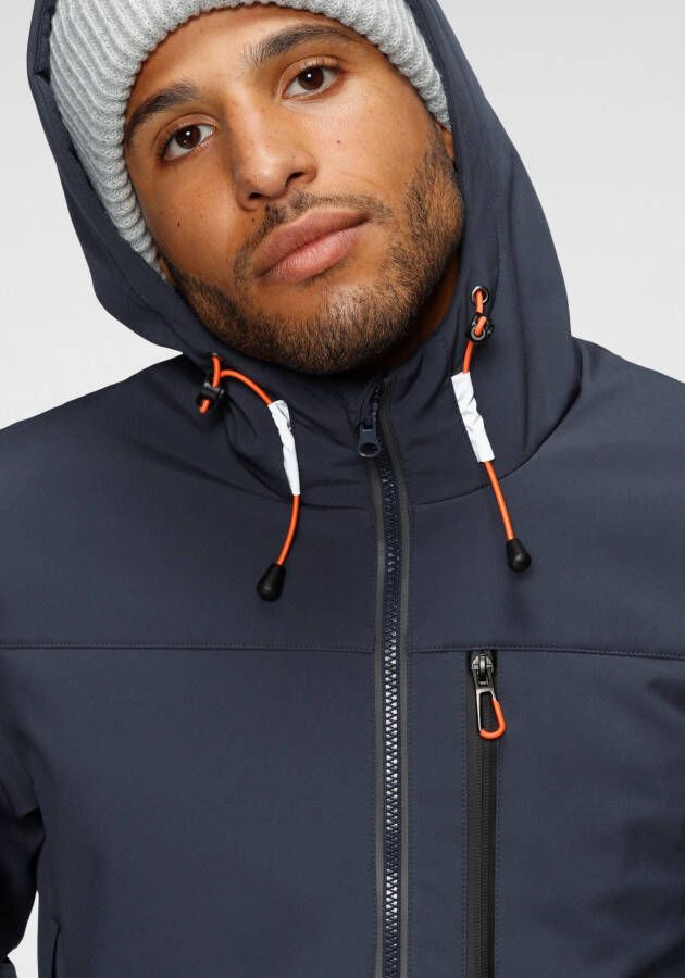 Polarino Winterjack voor koude temperaturen van softshell met capuchon veel zakken