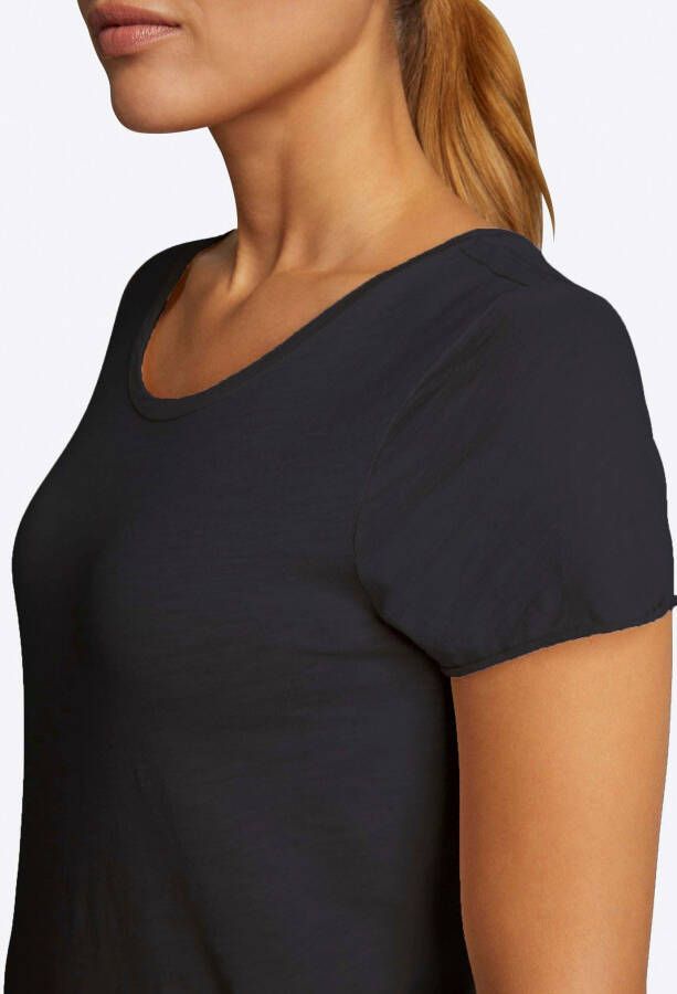Rich & Royal T-shirt in een vrouwelijke basic pasvorm