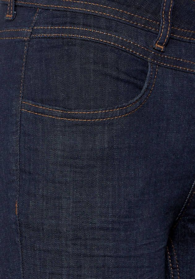 STREET ONE Slim fit jeans Style York in een eenvoudig ontwerp