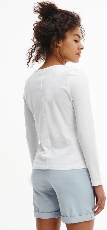 Tommy Hilfiger Shirt met V-hals REGULAR CLASSIC V-NK TOP LS met -merklabel op borsthoogte