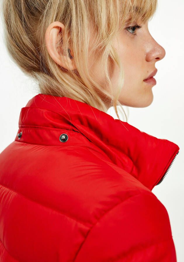 TOMMY JEANS Donsjack TJW BASIC HOODED JACKET met imitatiebont aan de capuchon & -merklabel