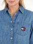 TOMMY JEANS blouse TJW CHAMBRAY BOYFRIEND SHIRT met een subtiele contrasterende band aan de binnenkant van de kraag - Thumbnail 3