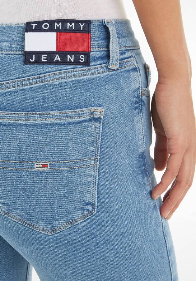 TOMMY JEANS Skinny fit jeans met logo badge en borduurwerk