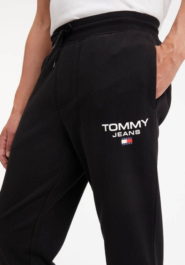 TOMMY JEANS Sweatpants TJM SLIM ENTRY SWEATPANTS met -logo (1-delig)