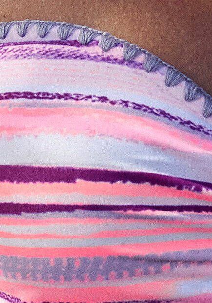 Venice Beach Triangelbikini met gehaakte randen bij de cup en broek