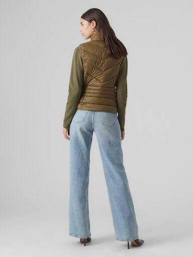 Vero Moda Bodywarmer VMSORAYASIV SHORT WAISTCOAT BOO