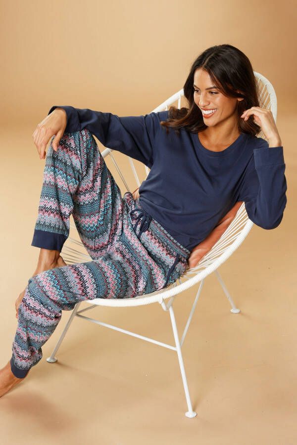 Vivance Dreams Pyjama met veelkleurig zigzagmotief (2-delig 1 stuk)