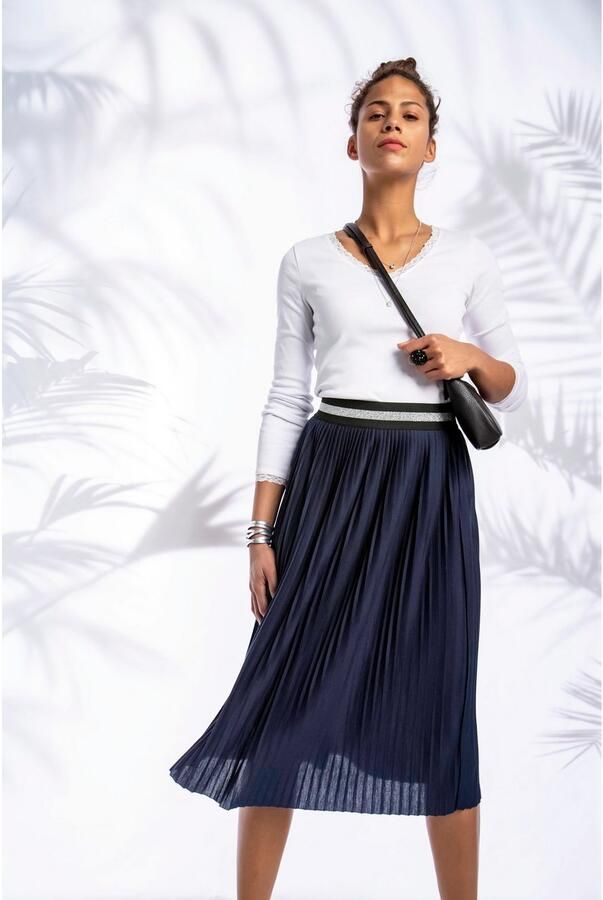 AJC Shirt met lange mouwen zeer figuurvolgend effen v-hals met kantrand