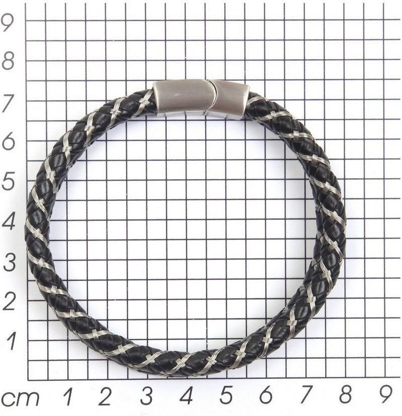 Firetti Leren armband In sportief-elegante stijl meerrijig gevlochten