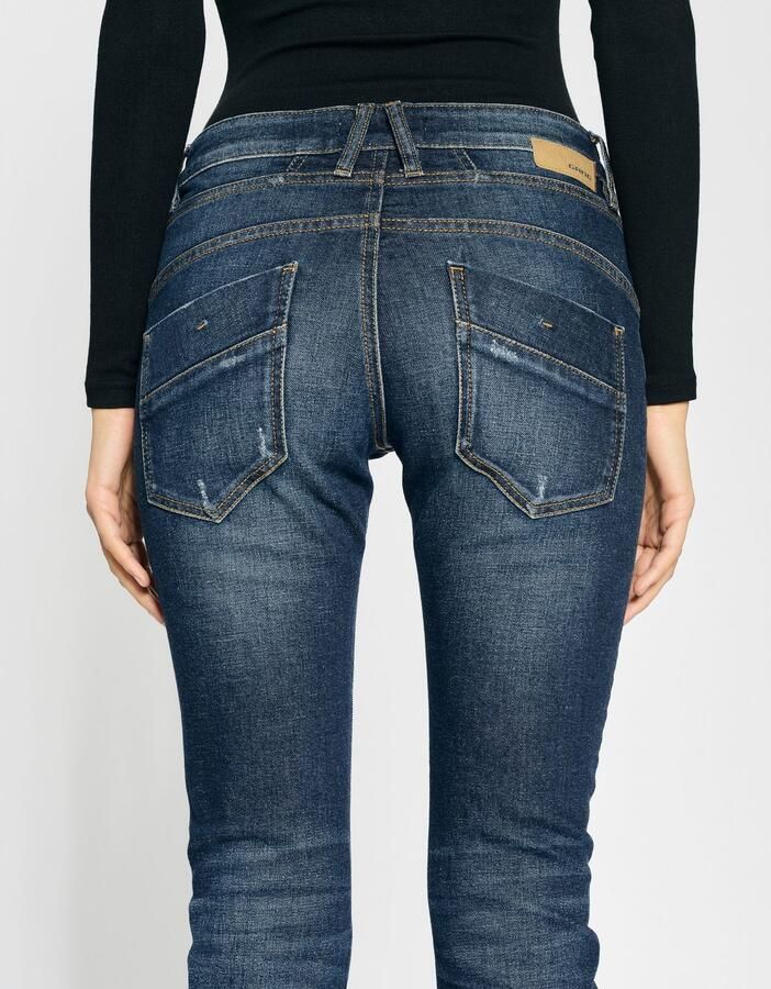 GANG Relax fit jeans 94GERDA met een bijzondere structuur - Foto 2