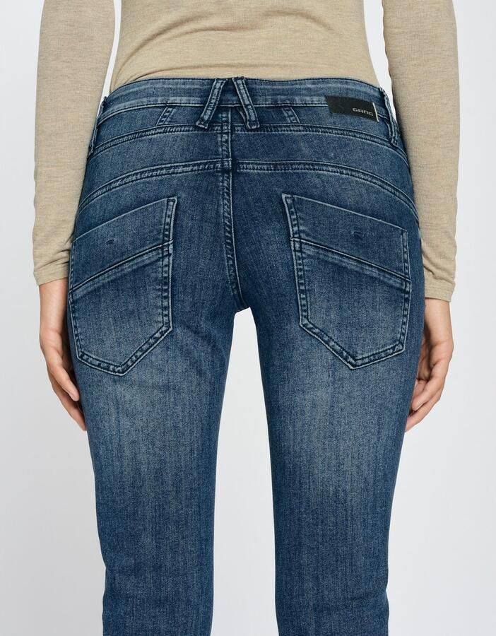 GANG Relax fit jeans 94GERDA met een bijzondere structuur - Foto 2